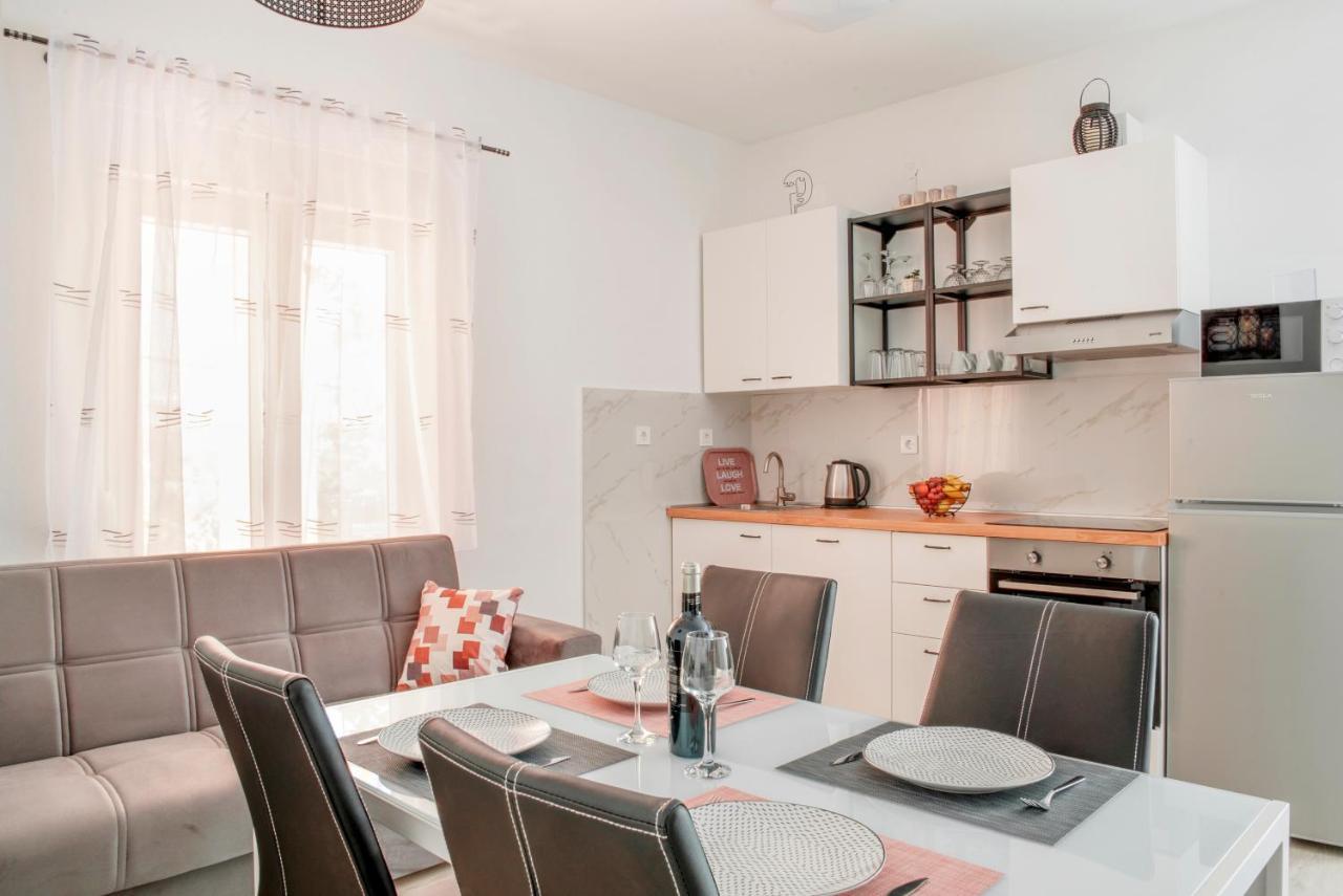 Apartmani Vudrag 特罗吉尔 外观 照片