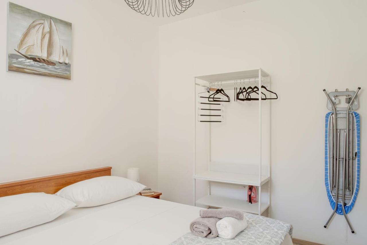 Apartmani Vudrag 特罗吉尔 外观 照片