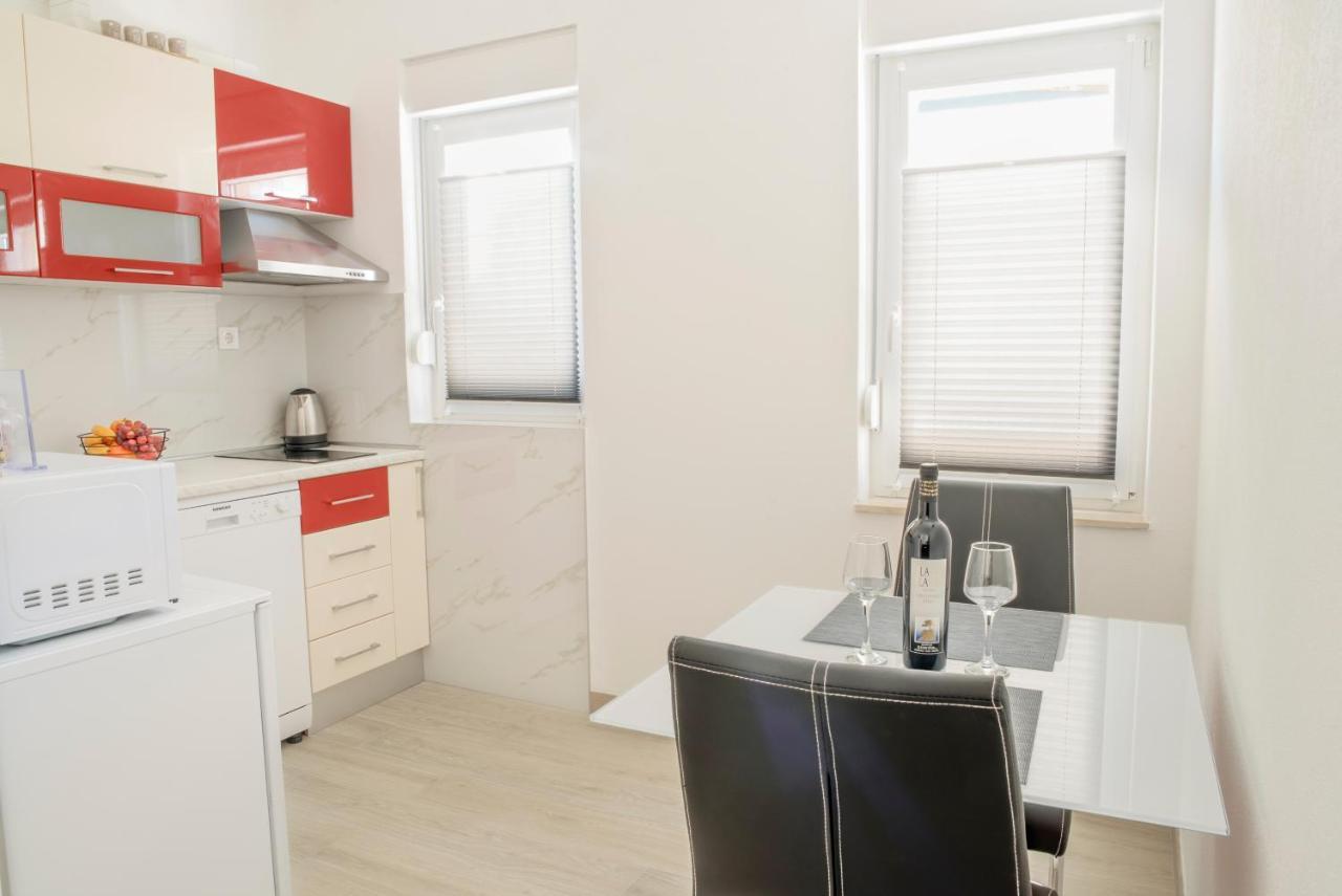 Apartmani Vudrag 特罗吉尔 外观 照片