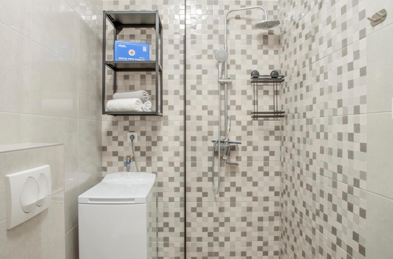 Apartmani Vudrag 特罗吉尔 外观 照片